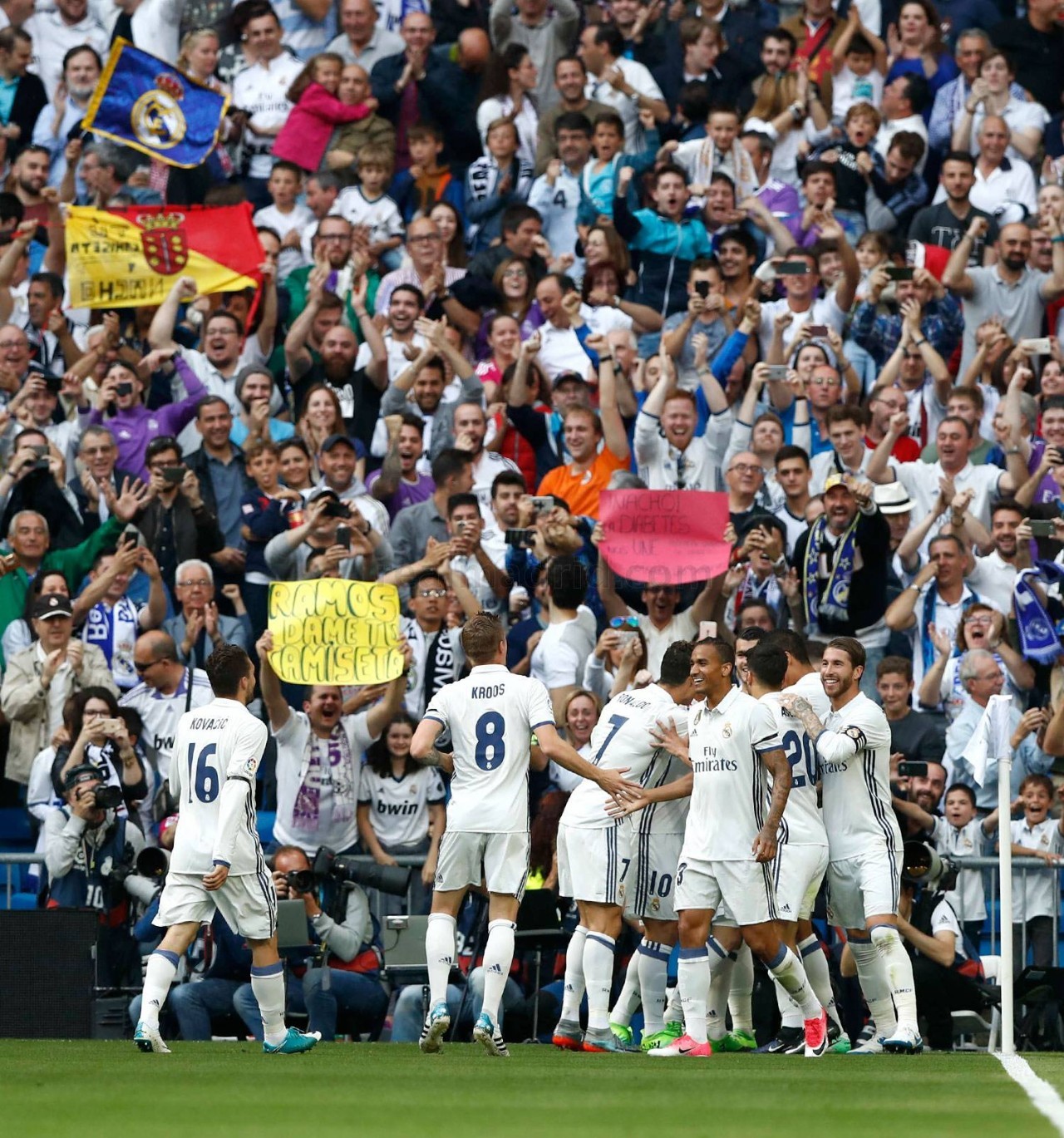 相比之下 相比之下