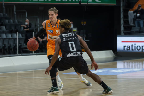 球场表现的 球场表现的